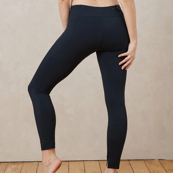 Crop And Roll Leggings - Midnight Blue - Picture 5 of 9